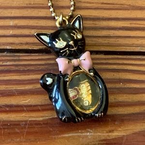 Betray Johnson Cat Necklace